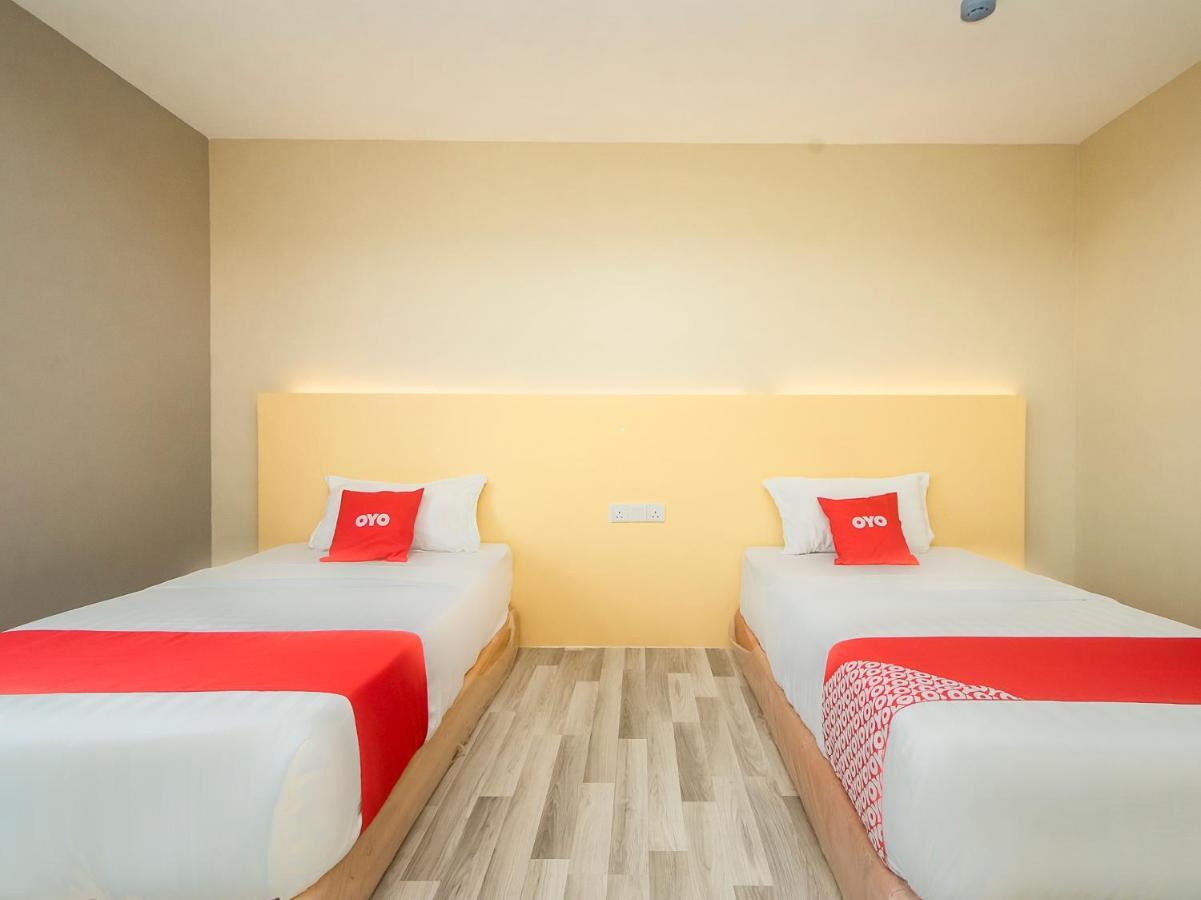 Oyo 90105 Towermas Hotel Sibu Buitenkant foto
