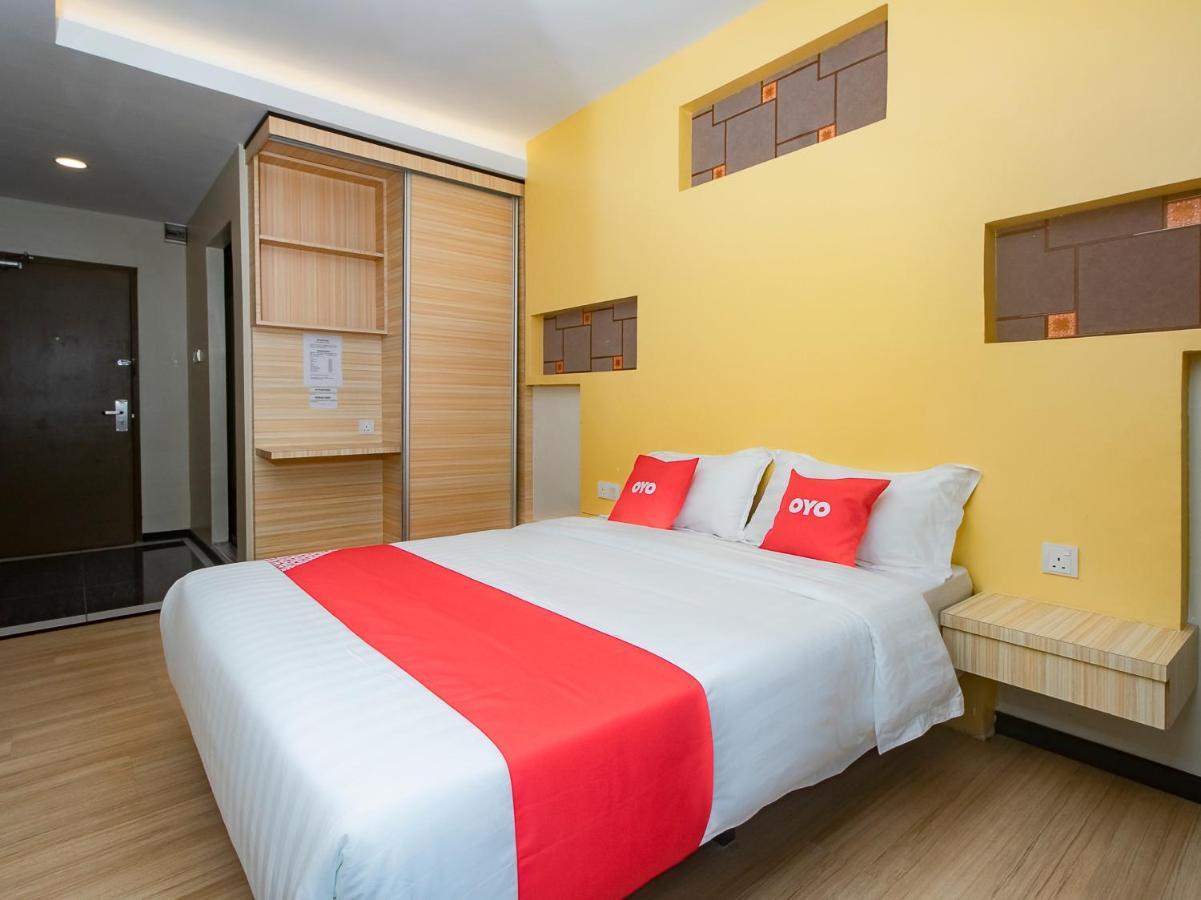 Oyo 90105 Towermas Hotel Sibu Buitenkant foto