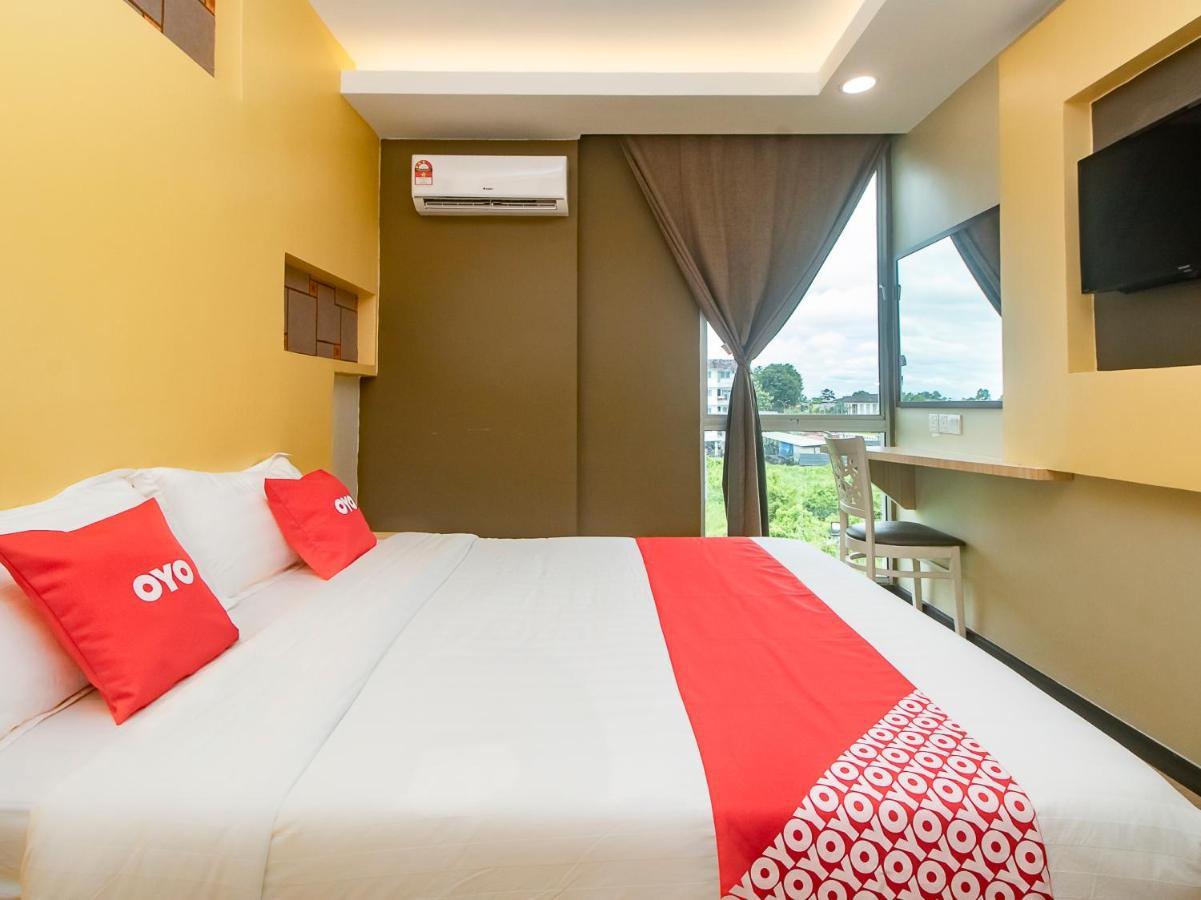 Oyo 90105 Towermas Hotel Sibu Buitenkant foto
